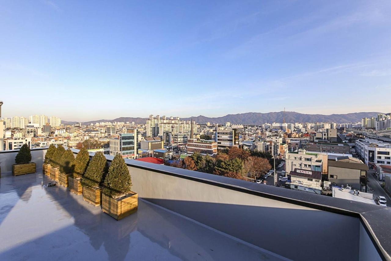 Lerocherrouge Hotel ชุนชอน ภายนอก รูปภาพ